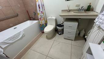 Venta de Casa en Garita de Alajuela. RAH 24-954 Venta de Casa en Garita de Alajuela. RAH 24-954