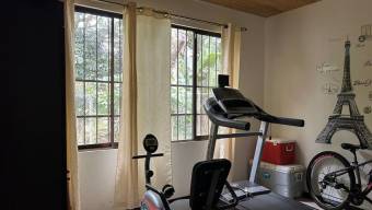Venta de Casa en Garita de Alajuela. RAH 24-954 Venta de Casa en Garita de Alajuela. RAH 24-954