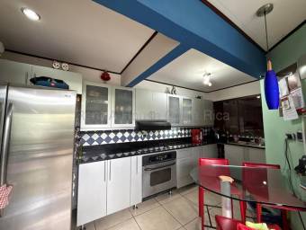 Venta de Casa en Mercedes Norte de Heredia. Venta de Casa en Mercedes Norte de Heredia.