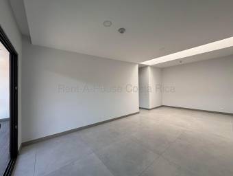 Se alquila apartamento en Escazú Centro 26-1681