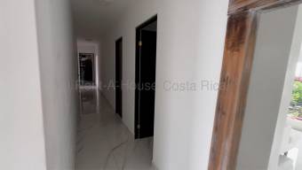 Se alquila casa en San Antonio Escazú 26-1646