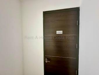 Se vende apartamento en San Pablo Heredia 26-1958