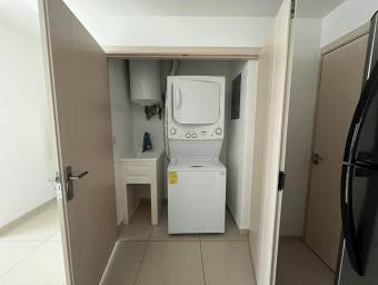 Se vende apartamento en Ulloa Heredia 26-854