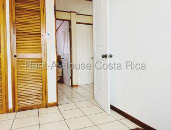 Se vende casa en Ulloa Heredia 26-1473