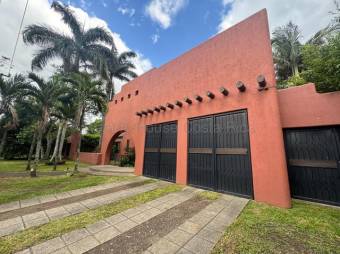 Venta de Casa en Pozos de Santa Ana. RAH 26-1902