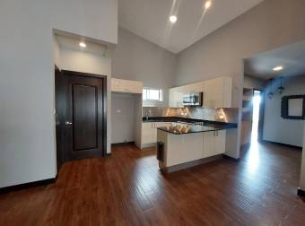 Venta de Hermoso Apartamento en la Guacima de Alajuela Venta de Hermoso Apartamento en la Guacima de Alajuela