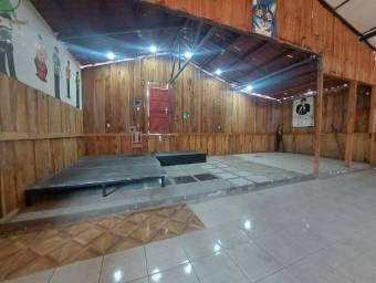 Venta de Complejo Turístico en Aserrí-San José. RAH 26-1898, $ 1,600,000, 10, San José, Aserri