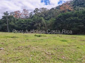 MLS-26-1444 LS VENTA FINCA MURCIA TURRIALBA CONTACTENOS AL # 86127562 