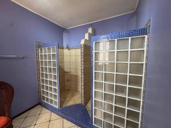 Venta de Casa en Pozos de Santa Ana.