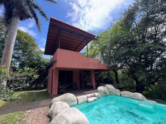 Venta de Casa en Pozos de Santa Ana.