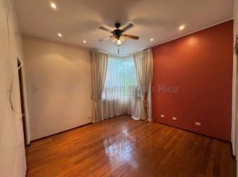 Venta de Casa en Pozos de Santa Ana.