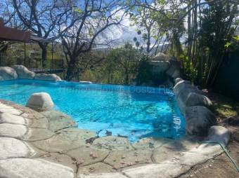 Venta de Casa en Pozos de Santa Ana.