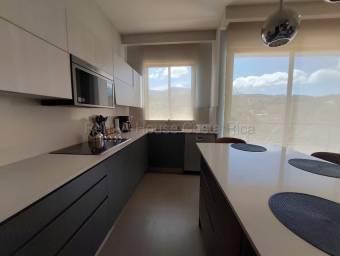 Alquiler de Apartamento Amueblado en Brasil de Santa Ana. 