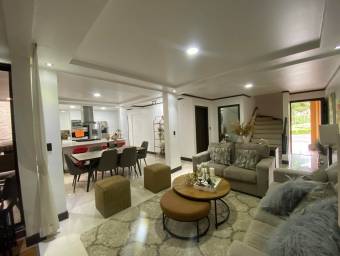Se vende casa en Curridabat San José 26-687
