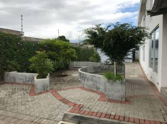 Venta de Bodega en El Centro de Alajuela. RAH 26-1969