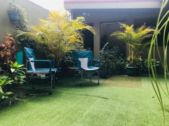 Se vende casa en Catedral San José 26-1130