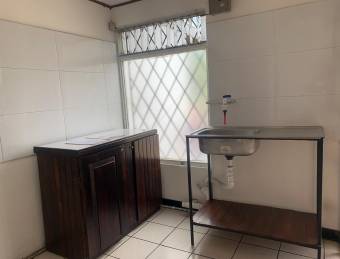 Se vende casa en Montes de Oca San José 26-96