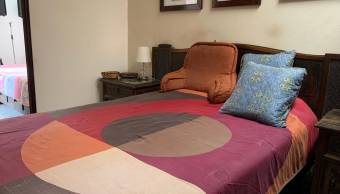 Se vende casa en Montes de Oca San José 26-96