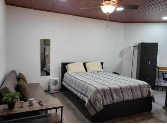 Se vende casa en Belén Heredia 26-987