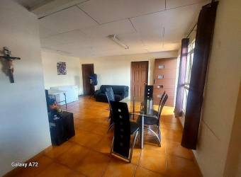 Venta de Propiedad con 3 Unidades en Moravia. 26-380