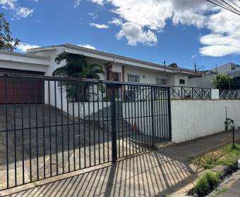2 propiedades comerciales a la venta en Alajuela centro, a solo 150M de la sede central del INS