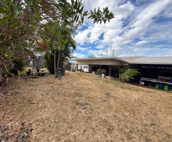 2 propiedades comerciales a la venta en Alajuela centro, a solo 150M de la sede central del INS