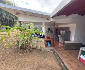 2 propiedades comerciales a la venta en Alajuela centro, a solo 150M de la sede central del INS