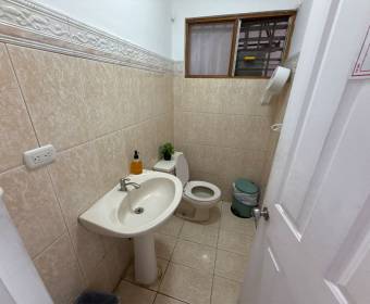 2 propiedades comerciales a la venta en Alajuela centro, a solo 150M de la sede central del INS