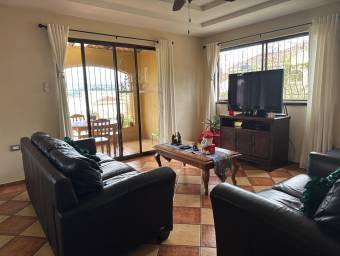 Se vende casa en Escazú San José 26-1085