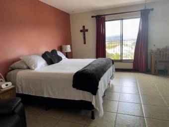 Se vende casa en Escazú San José 26-1085