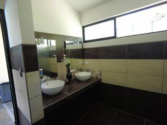 Se vende local comercial en Orotina Alajuela 25-1170, $ 1,600,000, 10, Alajuela, Orotina