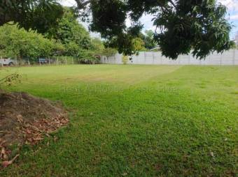 Venta de Lote en Río Oro de Santa Ana. RAH 26-1976