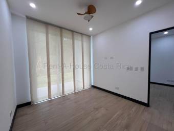 Se alquila apartamento en Santa Ana San José 26-1960