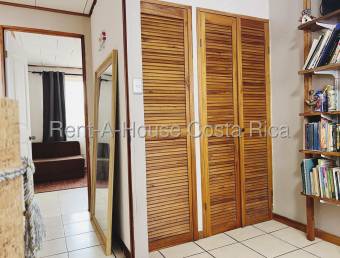Se vende casa en Ulloa Heredia 26-1473