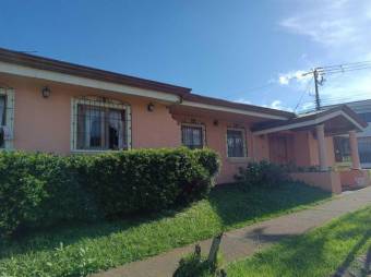 Venta de Casa en LOMAS AYARCO-Curridabat-Tirráses. RAH 25-1167