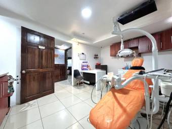 MLS 26--860 KQ VENTA EDIFICIO COMERCIAL SANTO DOMINGO HEREDIA CONTACTENOS AL # 88987222