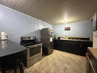 Venta casa de 1 nivel con patio y excelente distribución familiar #26-1803 GS