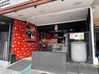 MLS-25-2044 KQ VENTA PLAZA COMERCIAL HEREDIA CENTRO CONTACTENOS AL # 88987222