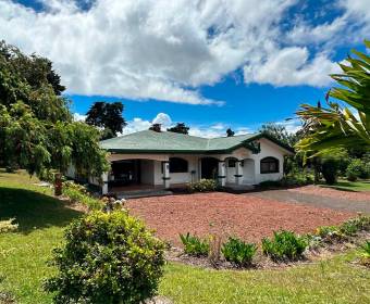 Propiedad a la venta en Los Ángeles de San Rafael de Heredia