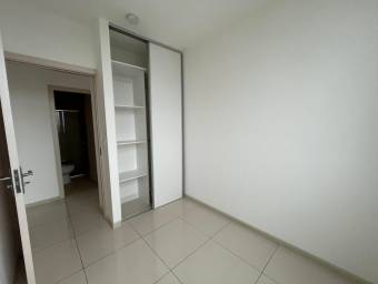 Apartamento en venta en condominio con 3 habitaciones y 2 parqueos, Heredia #26-854 GS