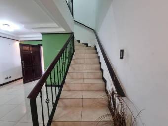Venta de Casa en La Unión, Cartago. RAH 26-1126 Venta de Casa en La Unión, Cartago. RAH 26-1126