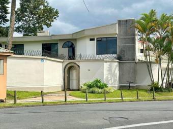 Alquiler de Casa Comercial en Granadilla de Curridabat. RAH 26-1119