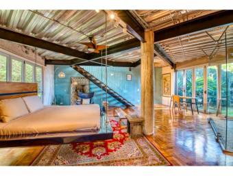 MODERN HOUSE FOR SALE IN SANTA ANA WITH VIEWS OF THE CENTRAL VALLEY