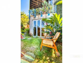 MODERN HOUSE FOR SALE IN SANTA ANA WITH VIEWS OF THE CENTRAL VALLEY