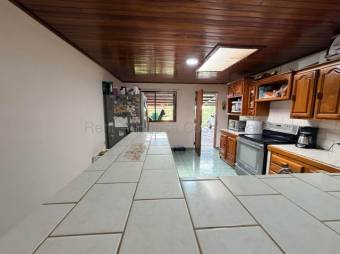 Venta de Casa en Barva-San Pedro. RAH 26-1973