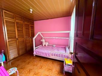 Venta de Casa en Barva-San Pedro. RAH 26-1973