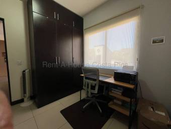 Se vende casa en Ulloa Heredia 26-1600