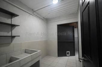 Se vende casa en Ulloa Heredia 26-1600