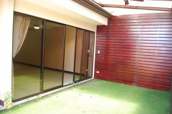 Se vende casa en Santa Ana San José 24-1647