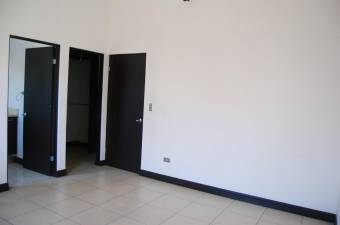 Se vende casa en Santa Ana San José 24-1647